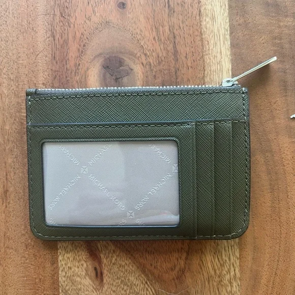 Michael Kors Sage Green Zip Card Holder - Picture 2 of 4